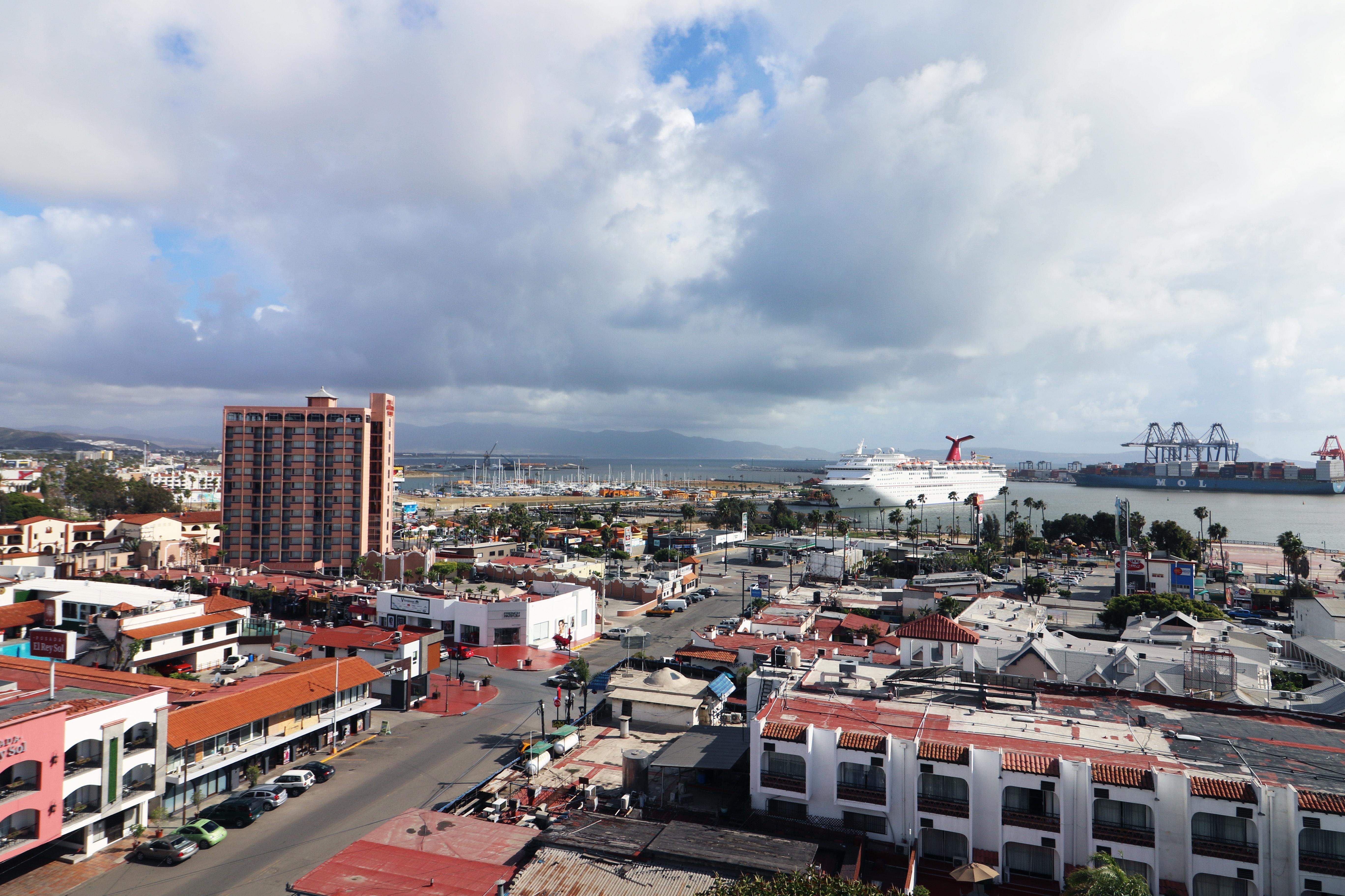 Holiday Inn Express & Suites - Ensenada Centro By Ihg Εξωτερικό φωτογραφία