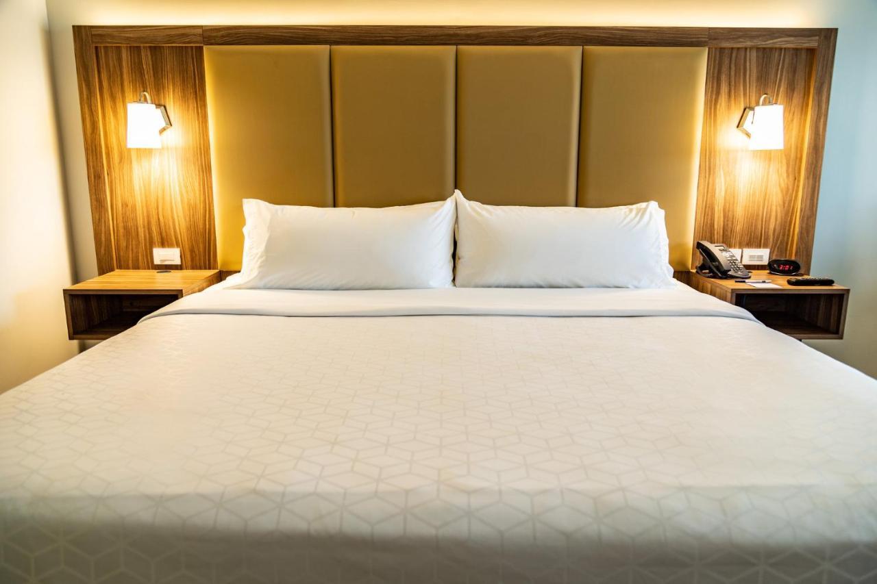 Holiday Inn Express & Suites - Ensenada Centro By Ihg Εξωτερικό φωτογραφία