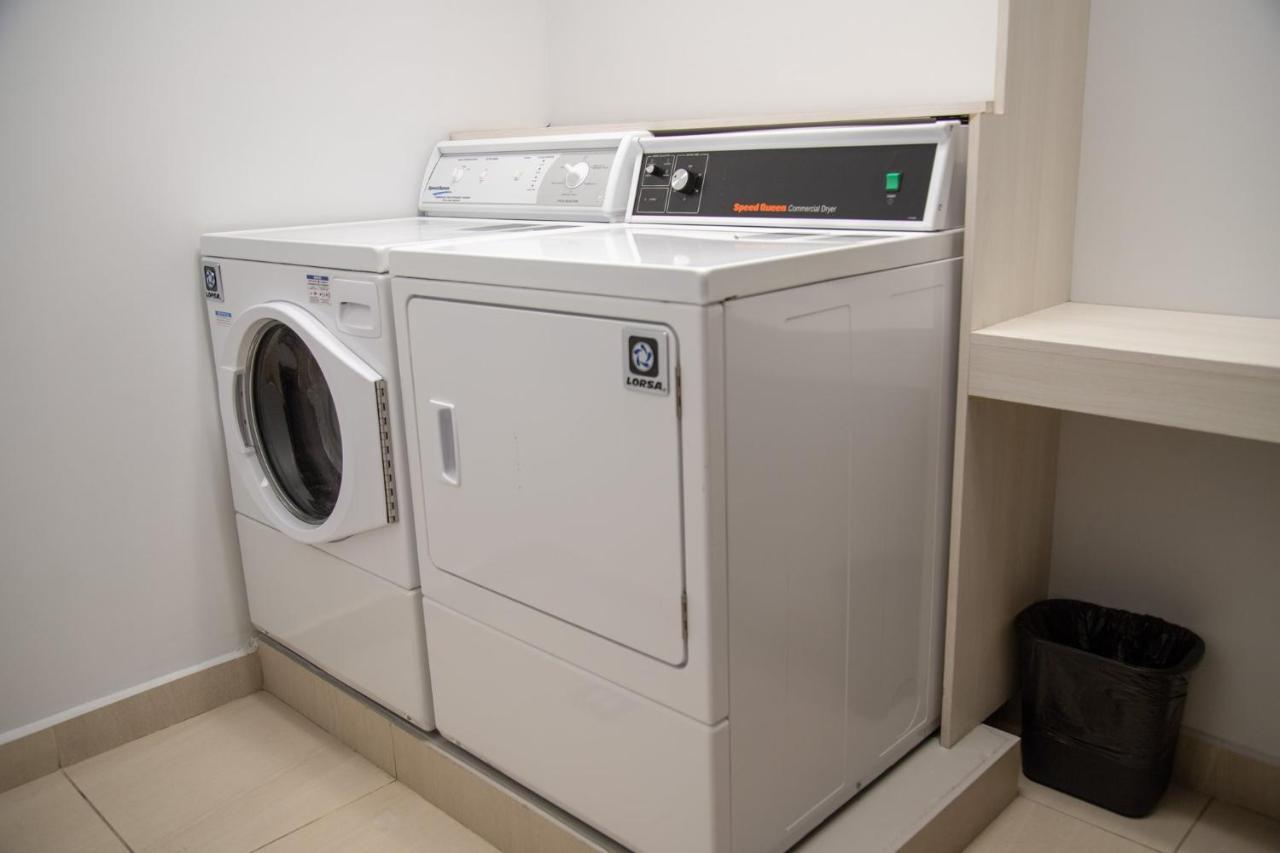 Holiday Inn Express & Suites - Ensenada Centro By Ihg Εξωτερικό φωτογραφία